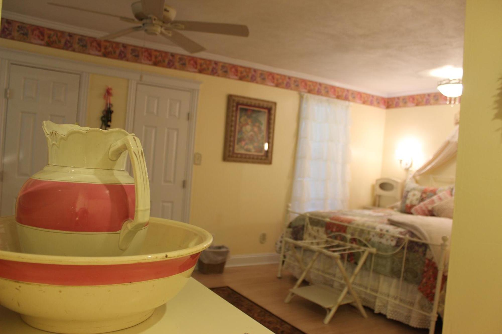 Book Nook Inn Lumberton Quarto foto